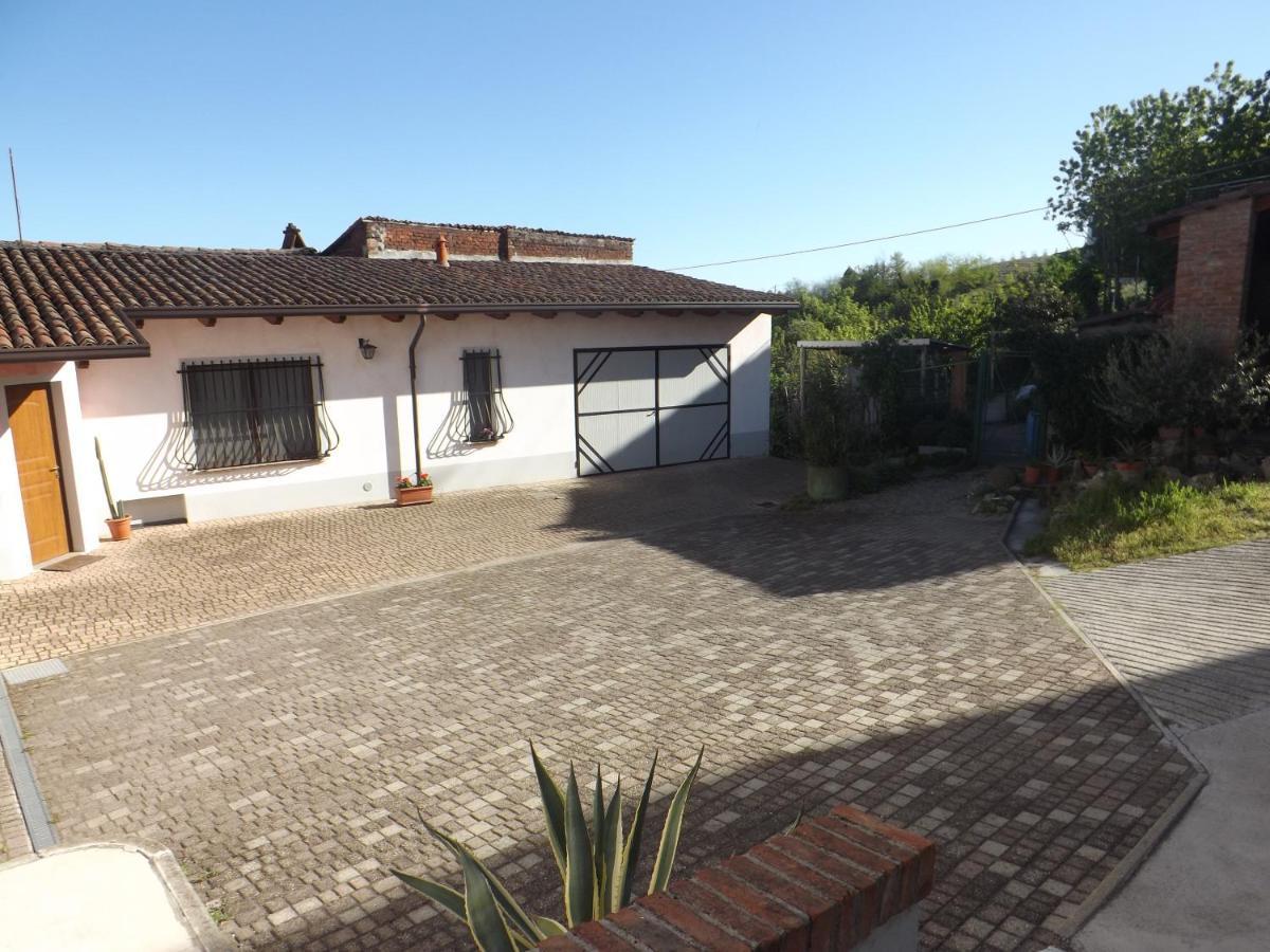 Domus Amica Bed & Breakfast Lu (Piedmont) Exterior photo